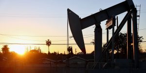 Oil prices settle at highest since mid-April