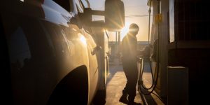 Here’s what might lead to a 10% spike in retail gasoline prices