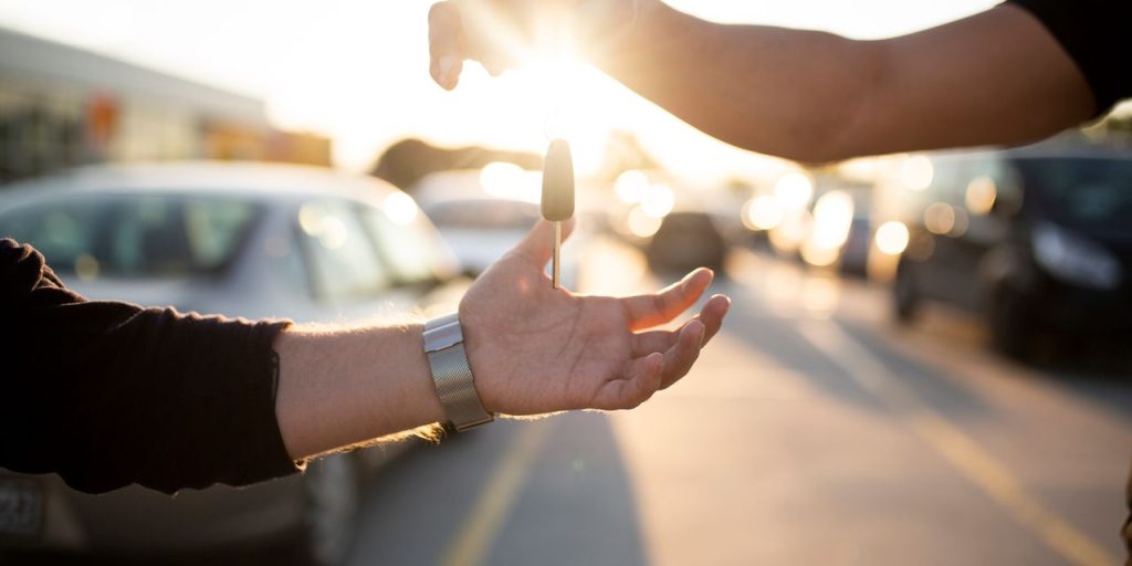 How to sell your car when the lender holds the title