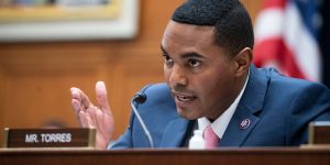 Dems give Fed ‘veto power’ over crypto bills, Rep. Torres says