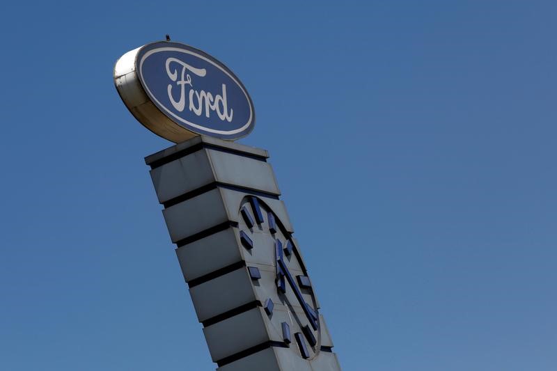 Ford recalls 870,000 F-150 trucks over unexpected parking brake activation