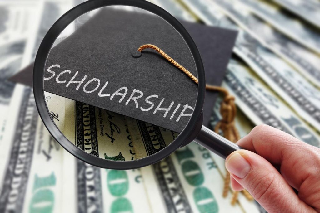How To Lock In Last-Minute Scholarships