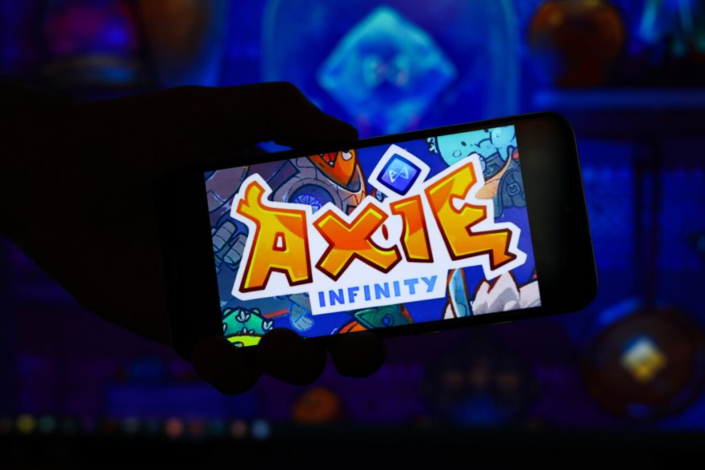 Philippine National Police Warns Citizens On Axie Infinity’s Play-to-Earn Model, Cites Security Concern