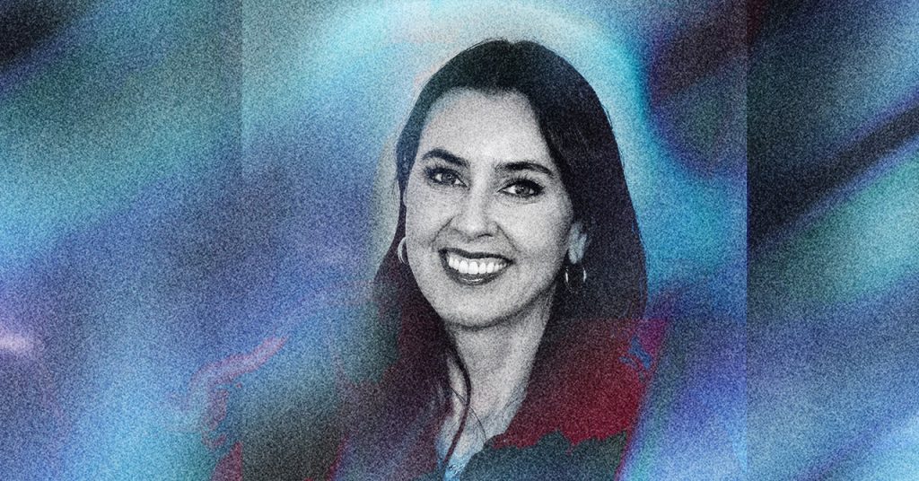 How to Be Extremely Online and Influence People