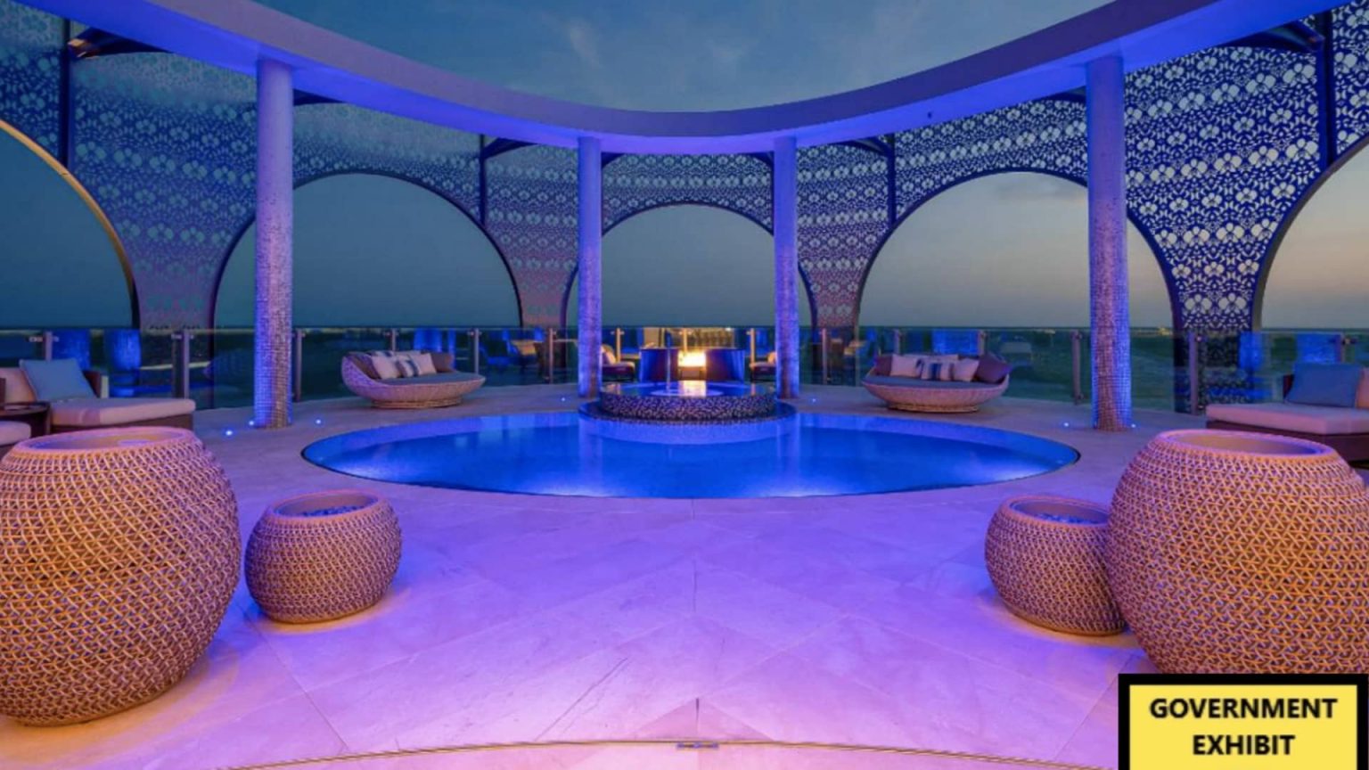 Former FTX engineer tells jury about panicky rooftop meeting where he learned how bad things were