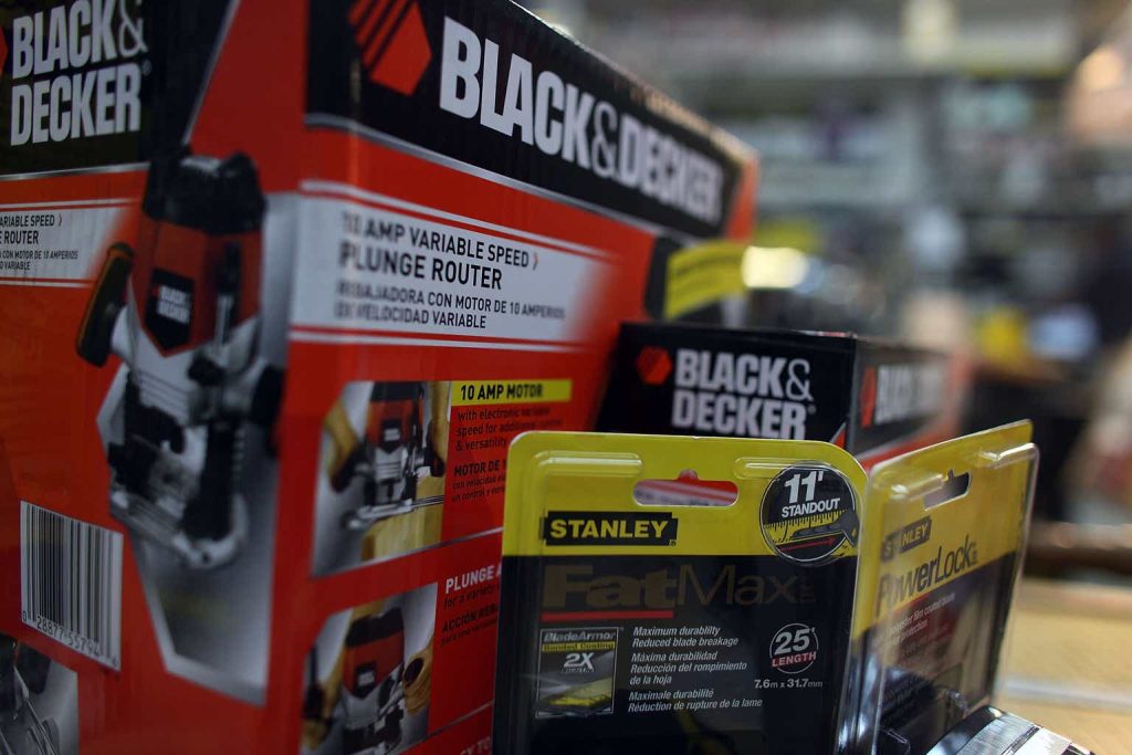 Stanley Black & Decker: Needs Deleveraging And Margin Improvement (NYSE:SWK)