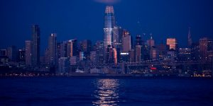 San Francisco office-space market is thriving. As long as it’s on an upper floor with a view.