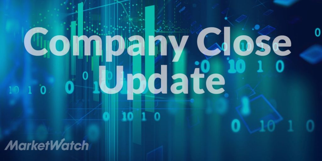Berkshire Hathaway Inc. Cl B stock underperforms Friday when compared to competitors despite daily gains