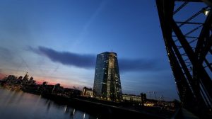 European shares subdued after strong week; Ryanair hits 1-month high