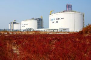 Chevron in talks on 15-year LNG supply contracts into Europe